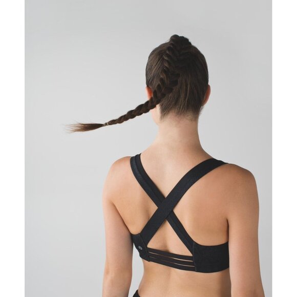 Lululemon On Your Way Sports Bra Desert Snakeskin pattern Deep Coal Black - Picture 3 of 9